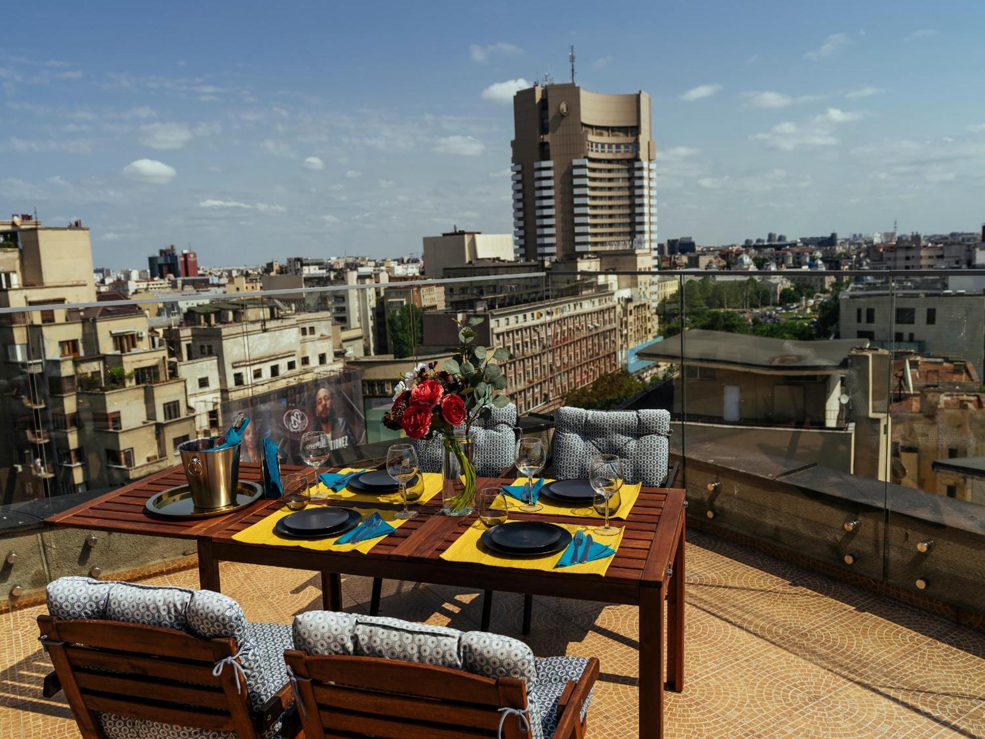 Wilson Old City Roof Top Бухарест Екстер'єр фото